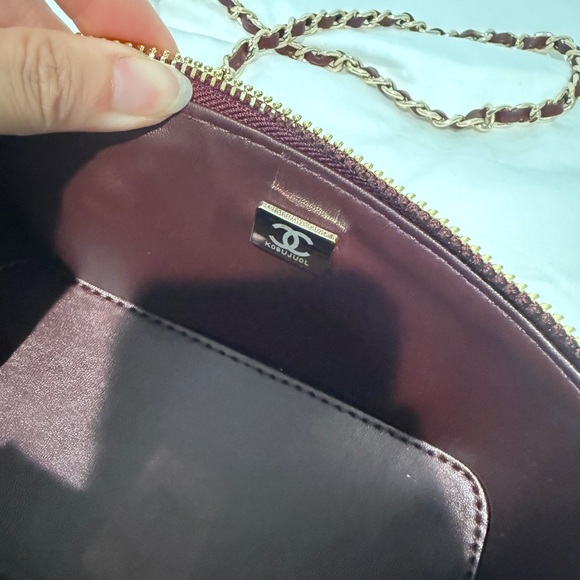 Dark Burgundy Leather Vanity Crossbody Bag - Picture 2 of 8